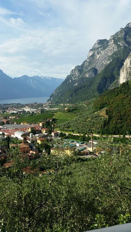 Apartment Weiss Home Riva del Garda Exterior photo