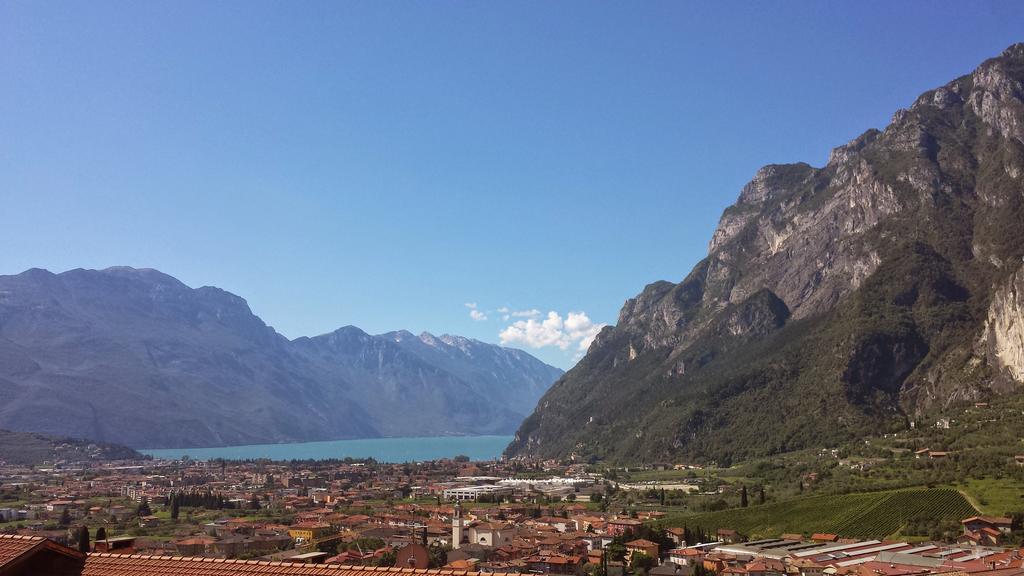 Apartment Weiss Home Riva del Garda Exterior photo
